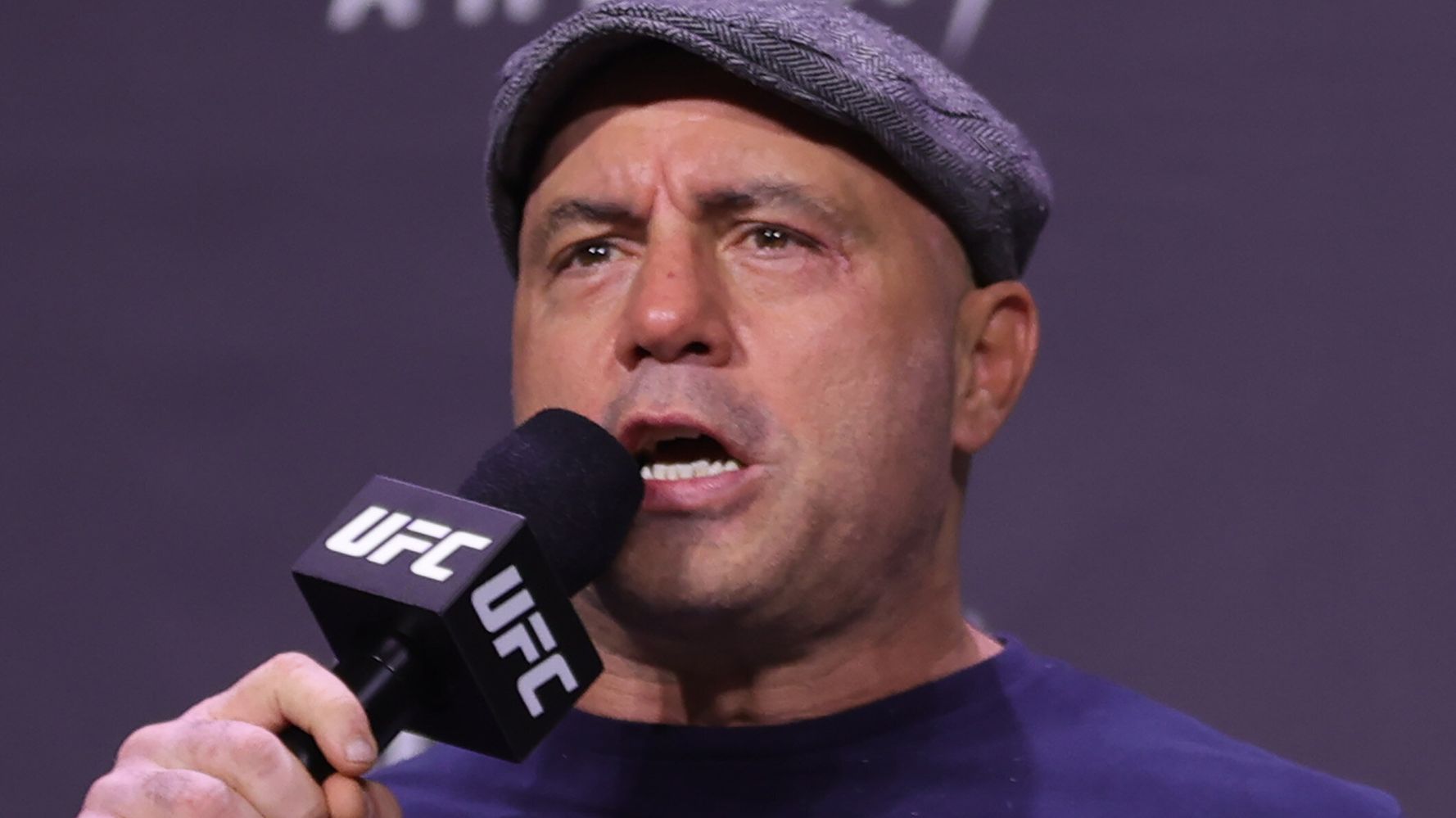 270 Doctors, Scientists Call Out Joe Rogan’s COVID